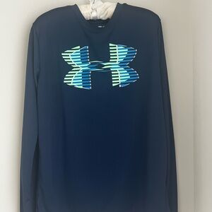 Under Armour Boy’s Long Sleeve Shirt in Navy with Blue Logo
